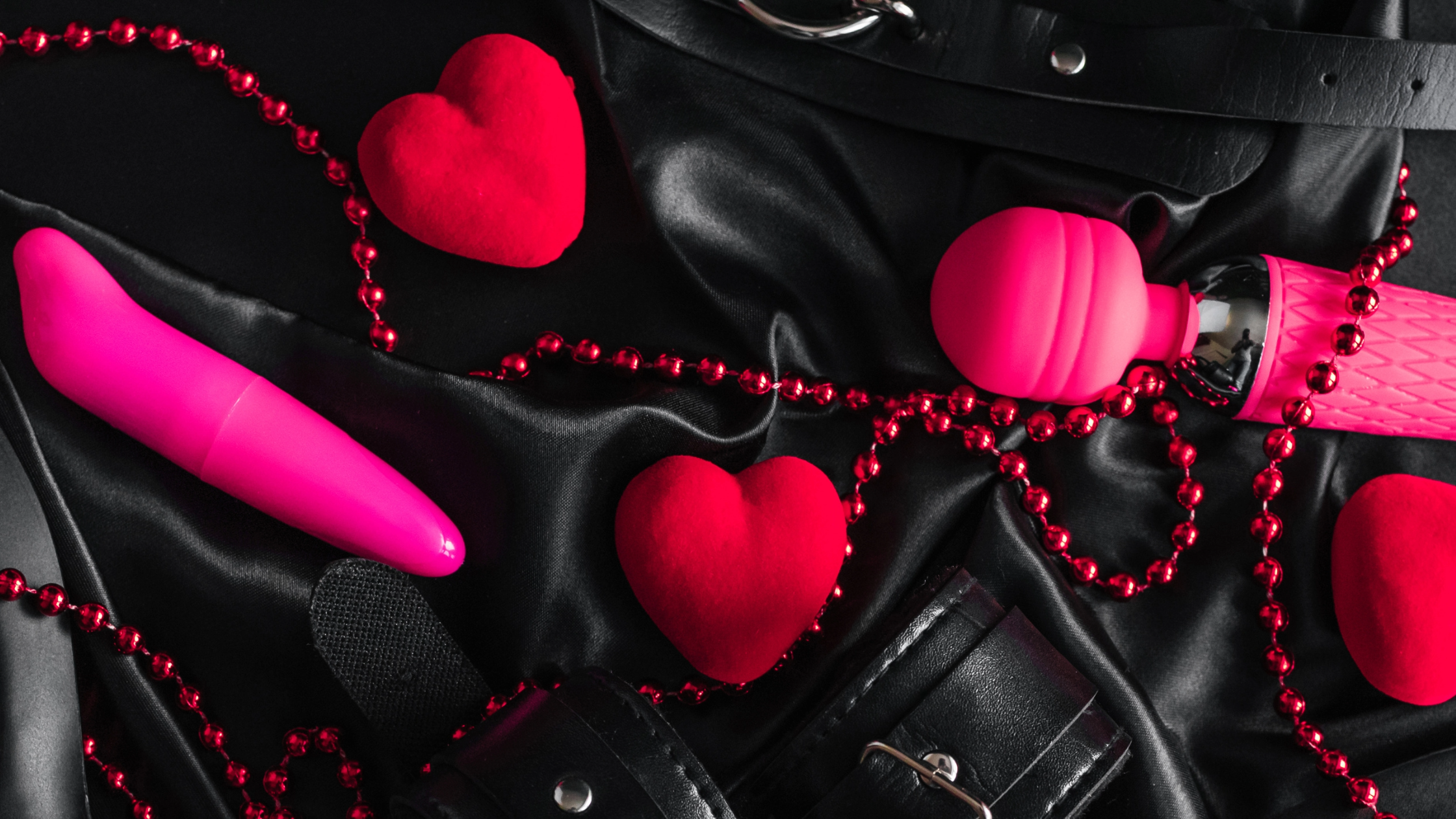 sex toys black pink red heart bdsm numen wellness