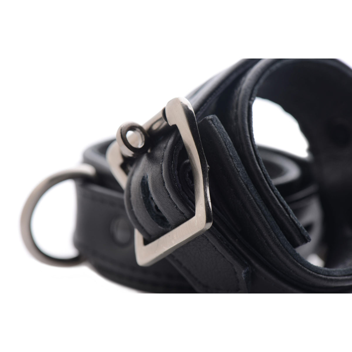 Strict Leather Luxury Locking Ankle Cuffs – restraints and cuffs, Metal (view 4)