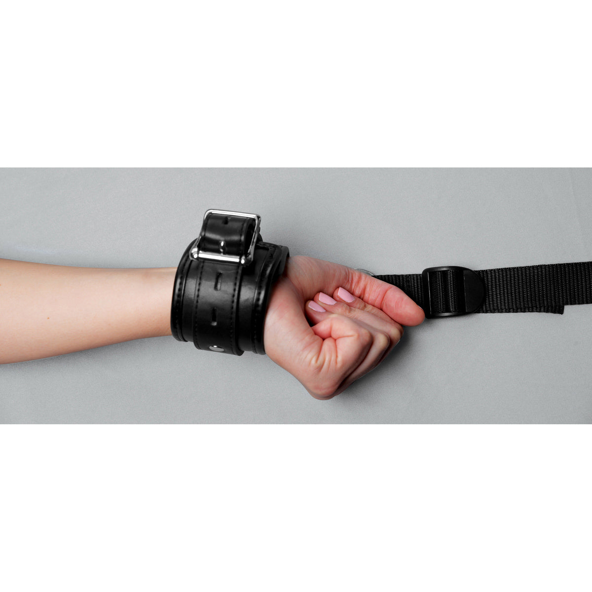 Deluxe Bed Restraint Kit – restraints and cuffs, Metal (view 2)
